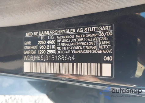 2001 Mercedes-Benz E 320 z USA, uszkodzony, nr VIN WDBJH65J31B188664